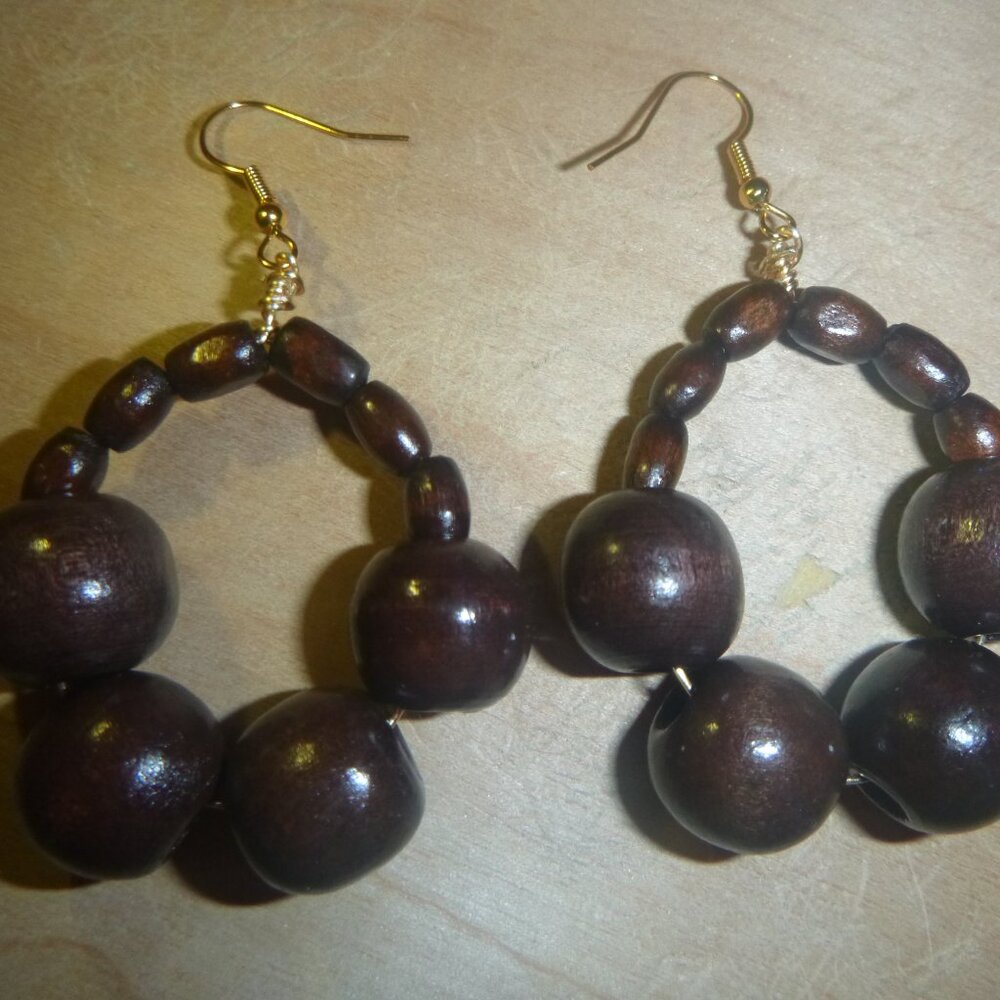 Afrocentric Earrings / Beaded Earrings / Wooden Earrings / Handcrafted Earrings - Picture 5 of 11
